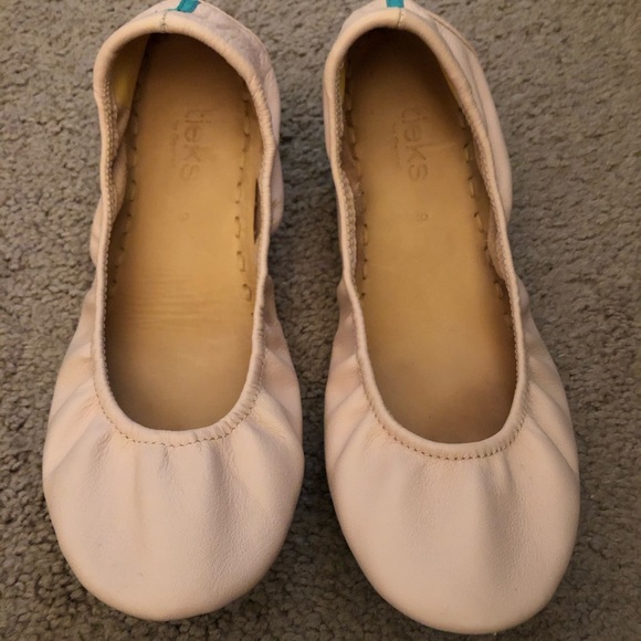 Tieks Shoes - Ballerina Pink Tieks size 9 with bag